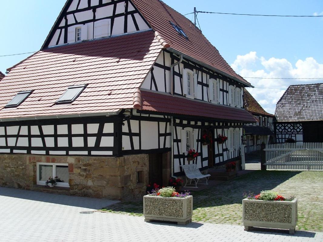 Gites Et Chambres D'Hotes Maison Ungerer Hunspach Eksteriør billede