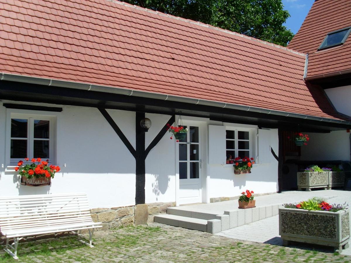 Gites Et Chambres D'Hotes Maison Ungerer Hunspach Eksteriør billede