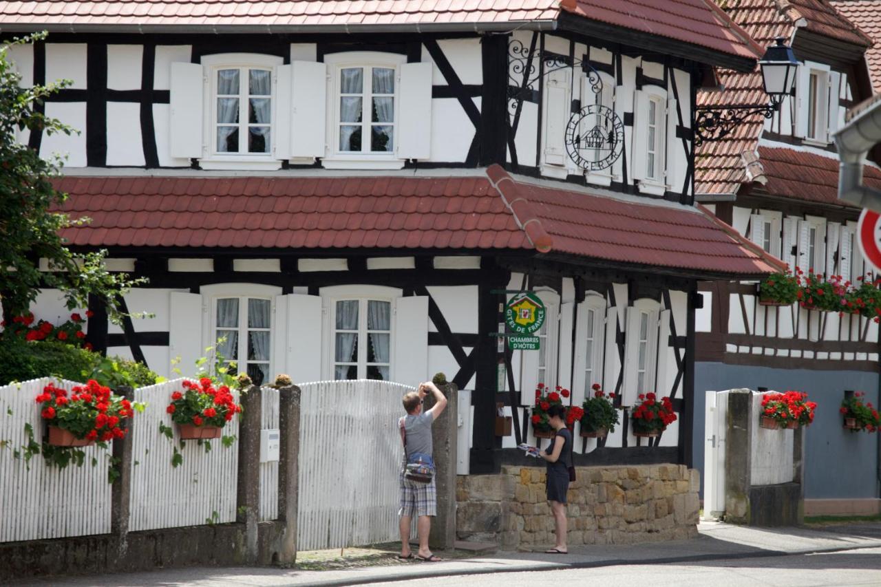 Gites Et Chambres D'Hotes Maison Ungerer Hunspach Eksteriør billede